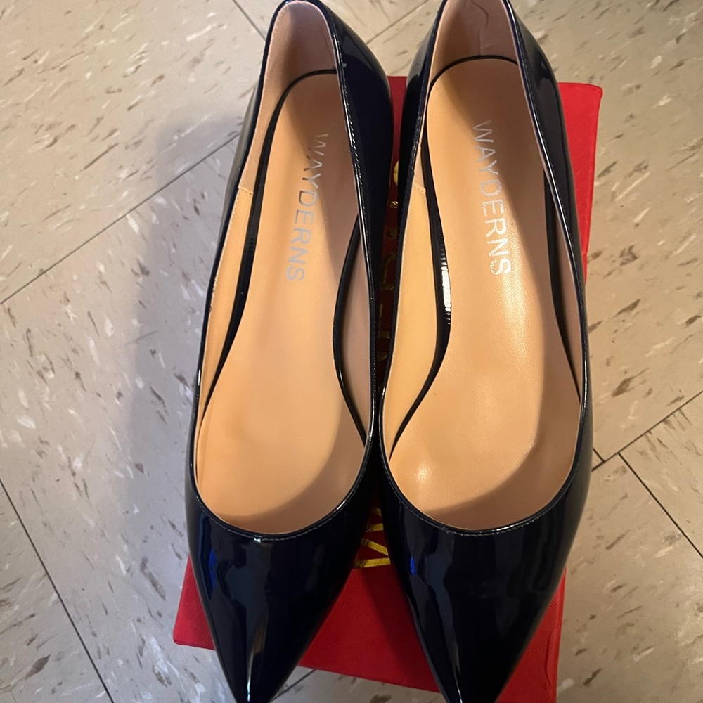 Wayderns shoe navy patented